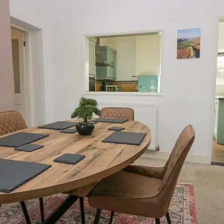 Cosy In Cumbria, West Of District 펜션 Broughton Moor